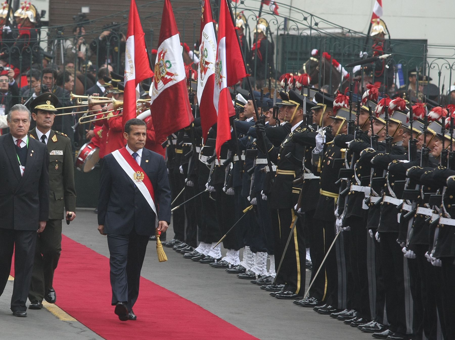 LIMA,PERÚ-JULIO 28. Llegada del Presidente de  la República, al Congreso de la República  Foto: ANDINA/Vidal Tarqui.