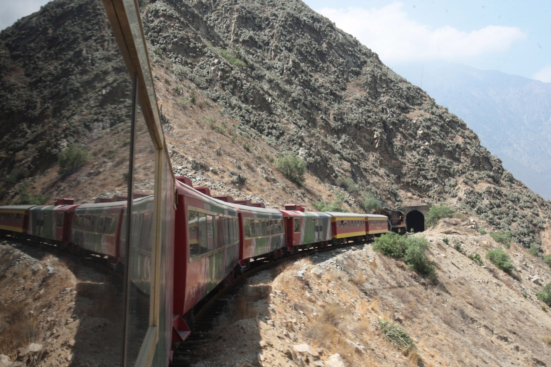 Ferrocarril del Centro rail line. Photo: Andina/Archive.