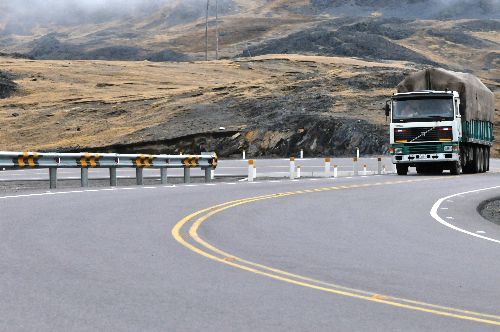 El Ministerio de Transportes y Comunicaciones (MTC) proyecta la implementación del Sistema Inteligente de Transporte, el cual permitirá realizar una mejor gestión del tránsito en las carreteras de todo el país y mejorará las condiciones de circulación de pasajeros y mercancías. ANDINA/archivo