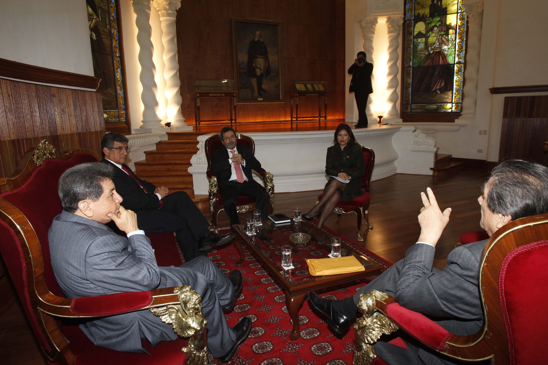 LIMA,PERU-AGOSTO 27.En Palacio de Gobierno, el Presidente del Consejo de Ministros, Juan Jiménez Mayor, se reúne con dirigentes del partido político Perú Posible con el objetivo de recoger sus iniciativas para garantizar el crecimiento económico del país.
 Foto: ANDINA/Prensa Presidencia