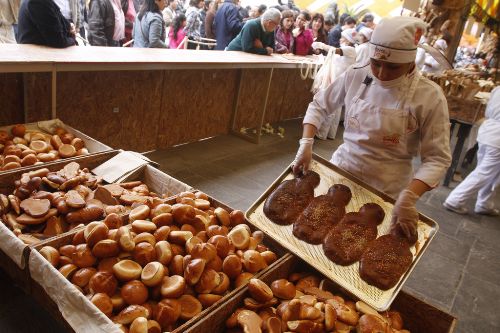 Unas 50 variedades de pan de costa, sierra y selva podrán ser degustados en Mistura | News | ANDINA - Peru News Agency