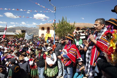 APURIMAC,PERU -AGOSTO 31. En las localidades de Mara y Patán, en la región Apurímac, el presidente Ollanta Humala dirigió entrega de ayuda humanitaria a población afectada por las heladas.
Foto: ANDINA/Prensa Presidencia