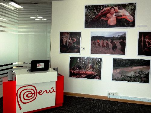 Es la primera vez que se realiza una exhibición de fotos sobre la Amazonía en Dubai.
