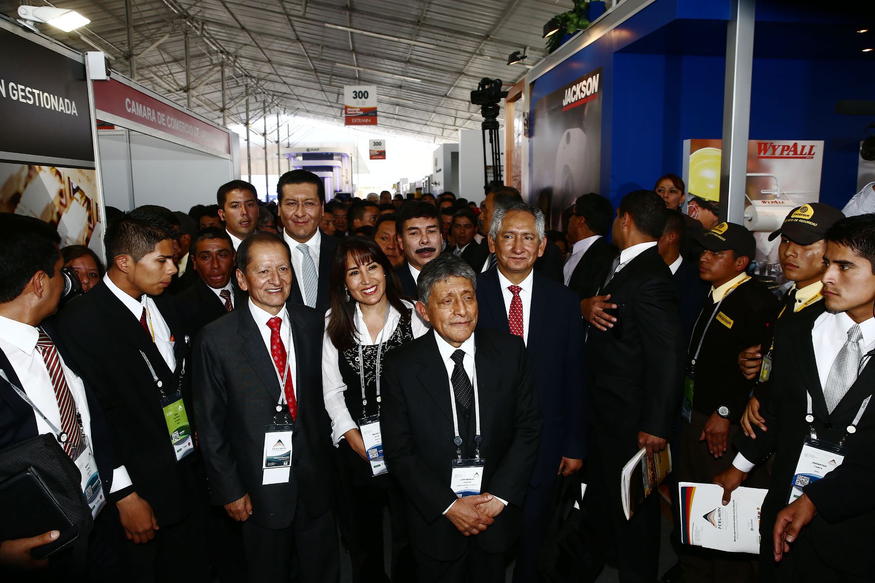AREQUIPA, PERÚ - SETIEMBRE 16. En el marco de la Convención Minera PERUMIN, la Ministra de Comercio Exterior y Turismo, Magali Silva Velarde-Álvarez, inauguró hoy en Arequipa la Exhibición Minera Tecnológica (EXTEMIN), la cual permitirá conocer el desarrollo más reciente en los equipos, maquinarias, herramientas, soluciones y servicios mineros ofrecidos por empresas de más de 20 países. Foto: Andina/Jack Ramón