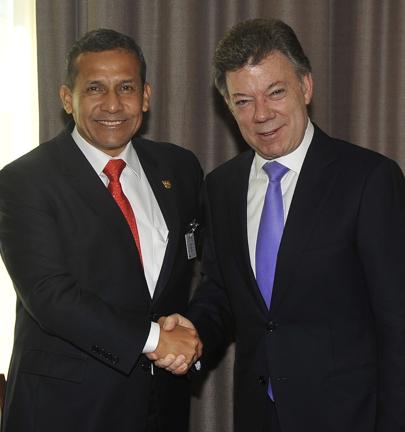 NEW YORK. 24 DE SETIEMBRE. Presidente Ollanta Humala sostuvo un encuentro bilateral con su homólogo de Colombia, Juan Manuel Santos, en la ciudad de Nueva York. Foto: ANDINA/Prensa
