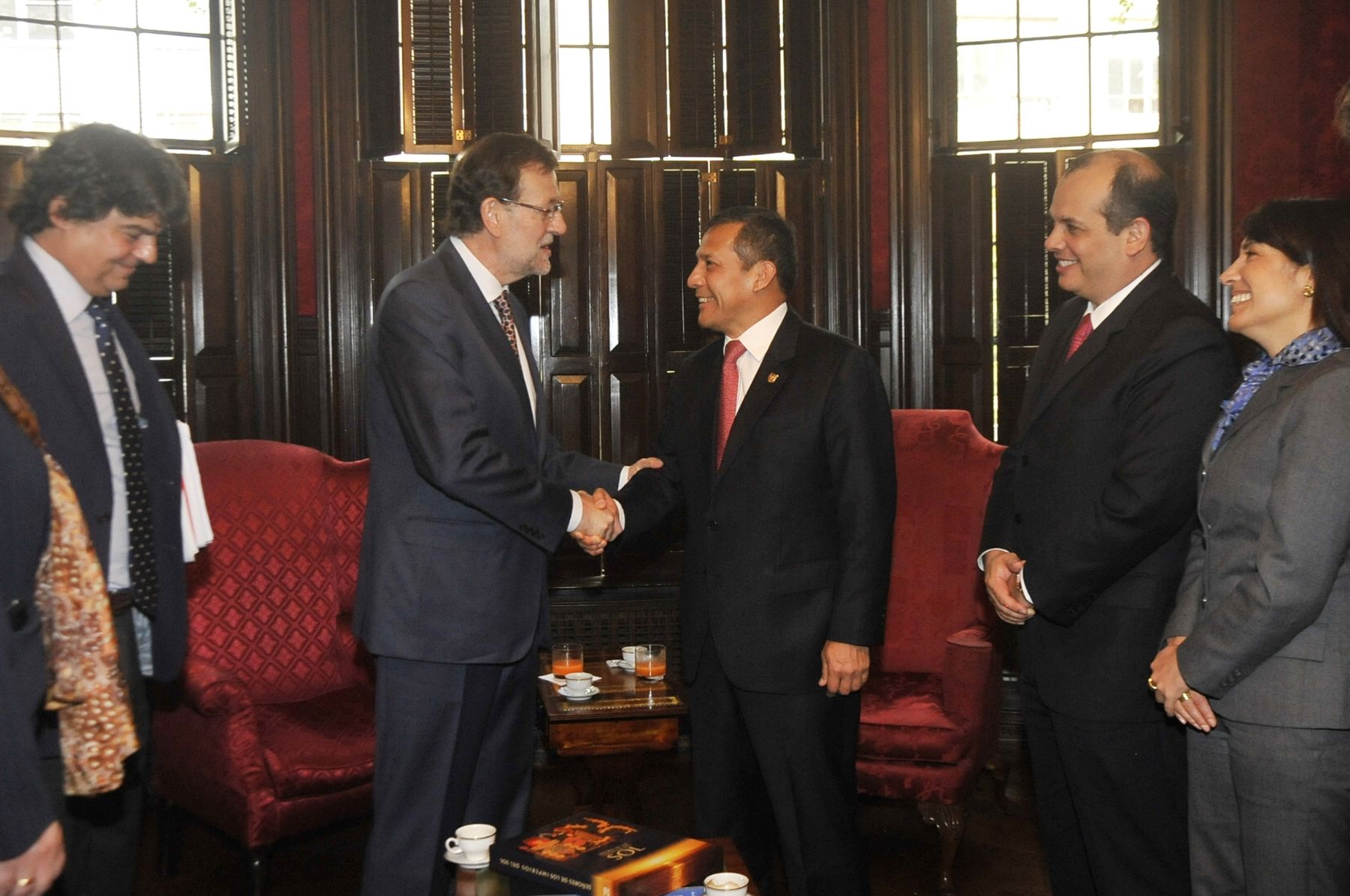 NEW YORK,EEUU SETIMBRE 26. Mandatario Ollanta Humala se reunió esta mañana con Mariano Rajoy, el Jefe del Gobierno Español, en la ciudad de Nueva York.
Foto: ANDINA/Prensa Presidencia