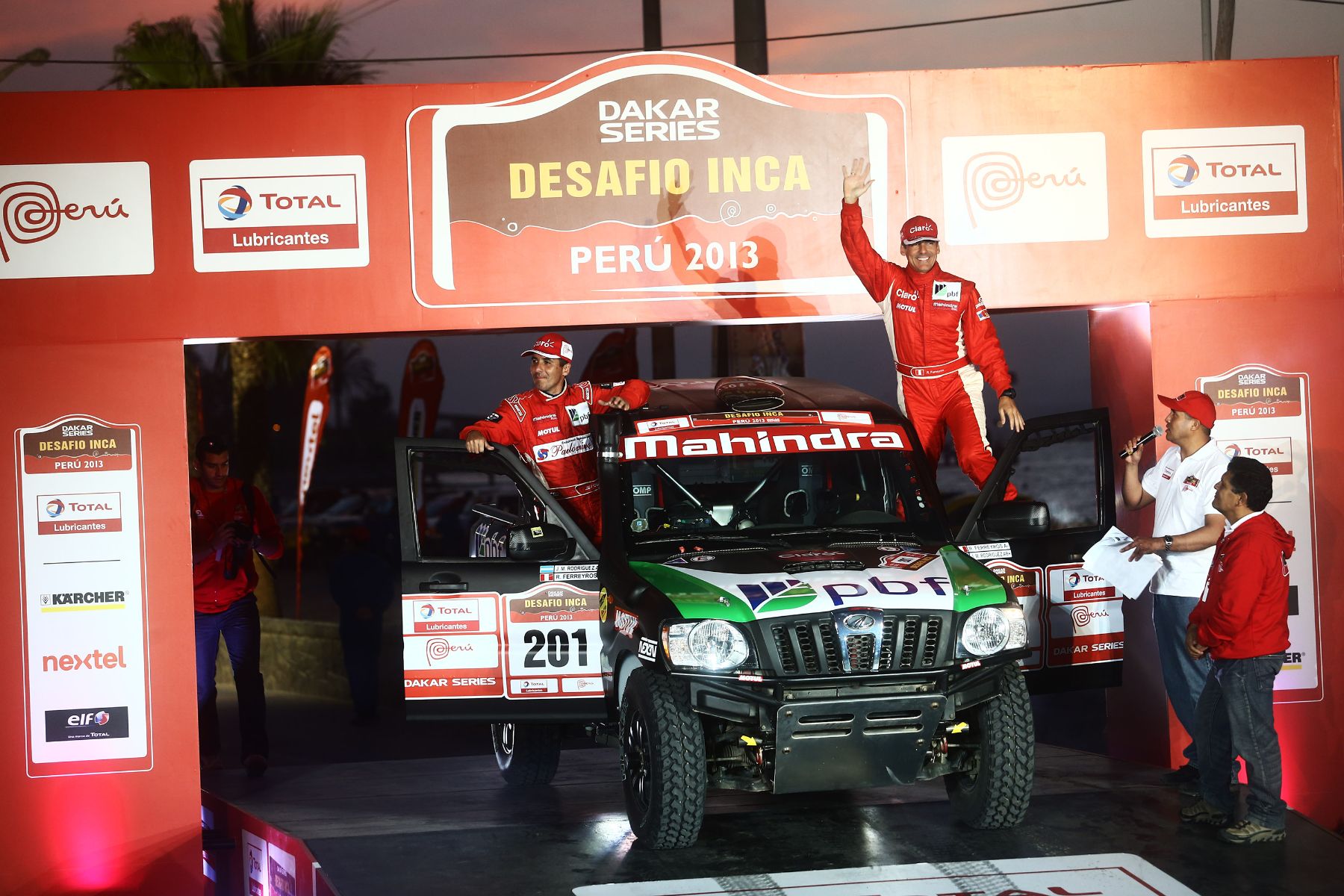 PARACAS,PERÚ,OCTUBRE 03.Partida simbolica del   Dakar Series Desafio Inca 2013.Foto: ANDINA/Jack Ramón