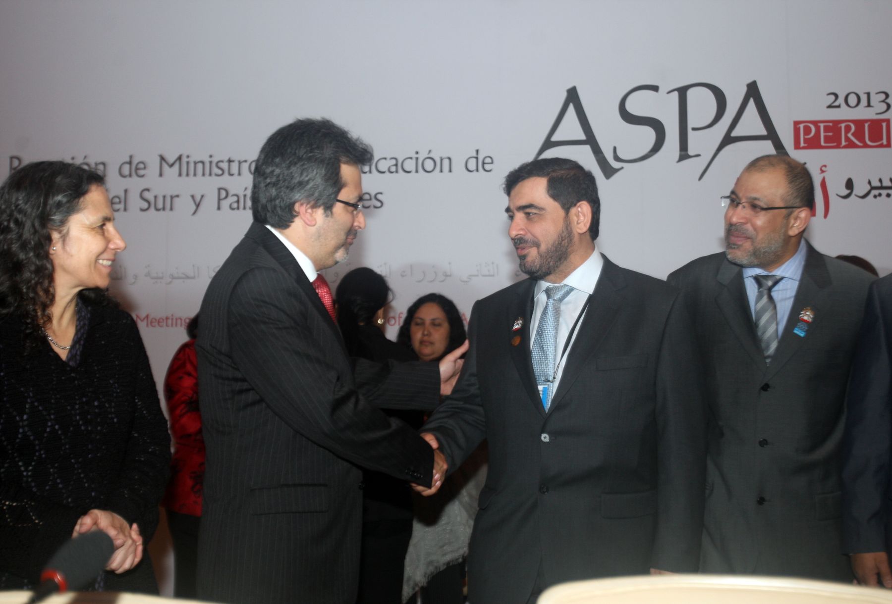 LIMA,PERÚ-04 OCTUBRE.El Primer Ministro Juan Jimenez y la ministra de Educación Patricia Salas clausuran "II Reunion de Ministros de Educacion de America del Sur y Paises Arabes-ASPA".
Foto:ANDINA/Hector Vinces.