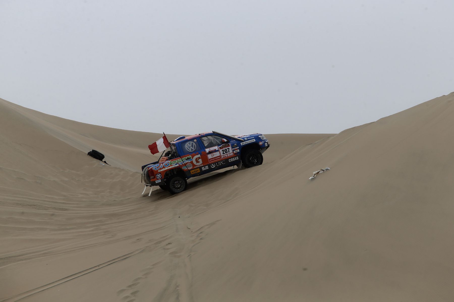 ICA,PERÚ,OCTUBRE 04.Primera etapa del Desafio Inca en la majestuosas dunas de Ica donde los pilotos han debido superar los dos especiales programados sumando un total de 308 kilómetros cronometrados.Foto: ANDINA/Jack Ramón