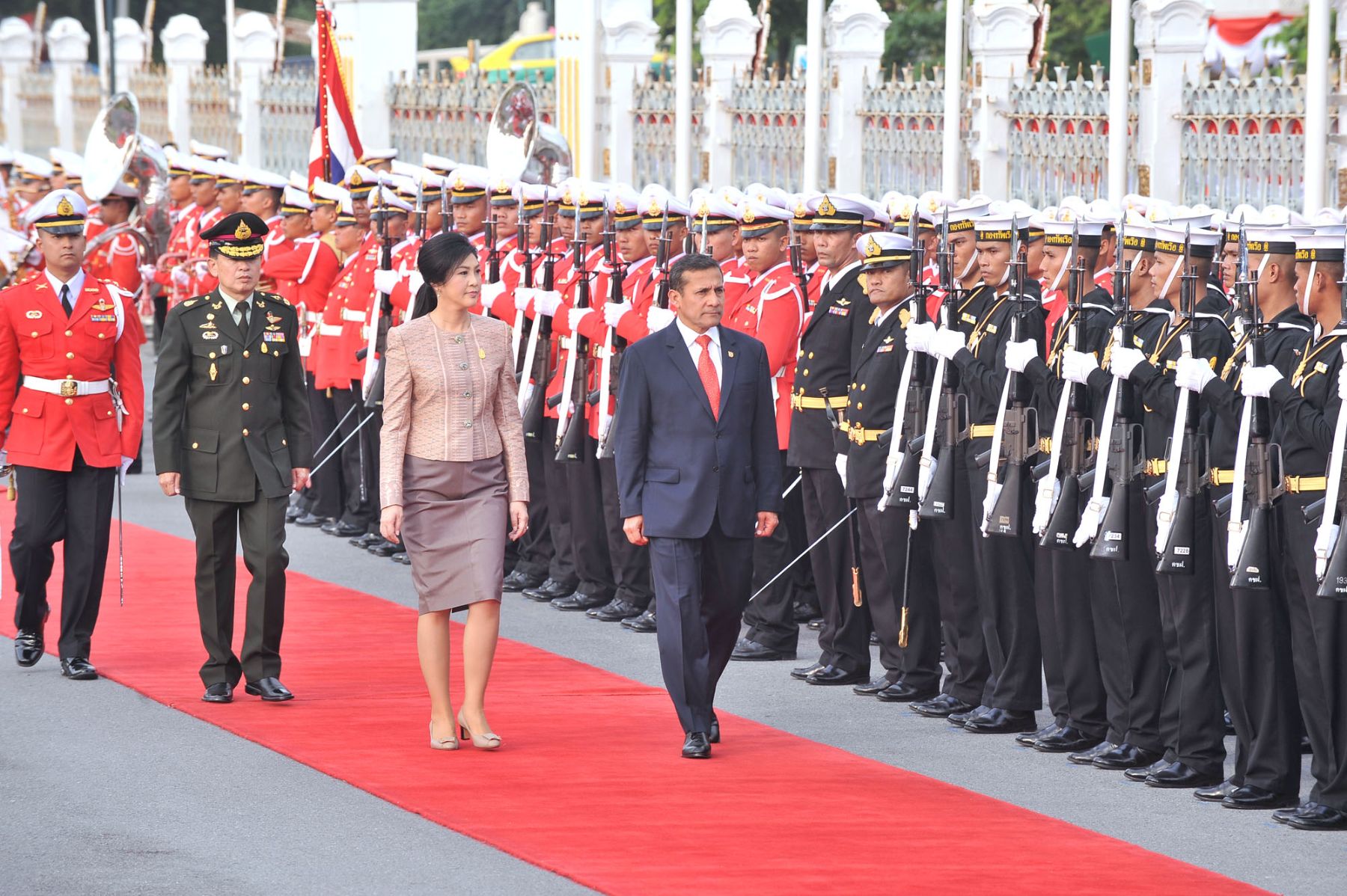 El presidente Ollanta Humala y la Primera Ministra de Tailandia, Yingluck Shinawatra, sostuvieron hoy una reunión, en el marco de la visita oficial del jefe del Estado peruano al país asiático. Foto: Royal Thai  Government