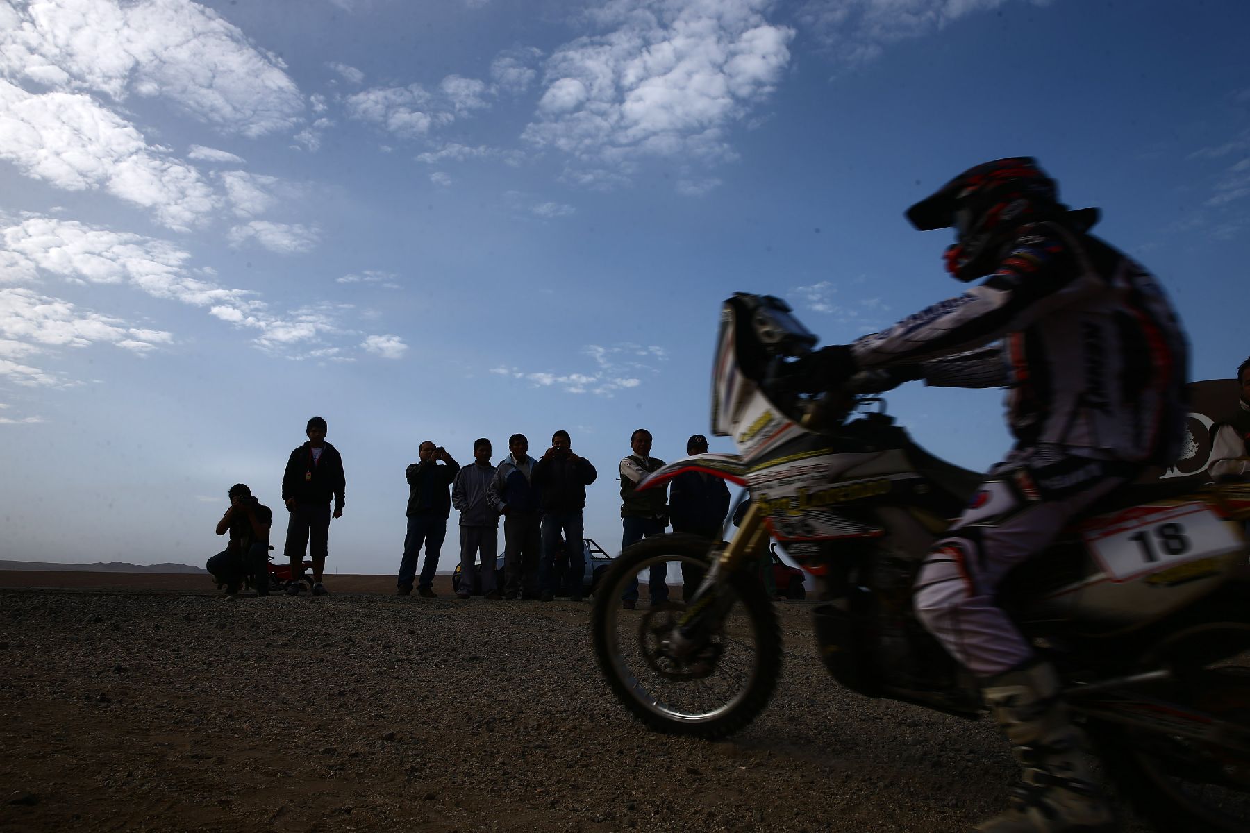 PARACAS,PERÚ,OCTUBRE 05.Segunta etapa del Desafío Inca en la majestuosas dunas de Ica donde los pilotos recorrerán  mas de 500 kilómetros .Foto: ANDINA/Jack Ramón