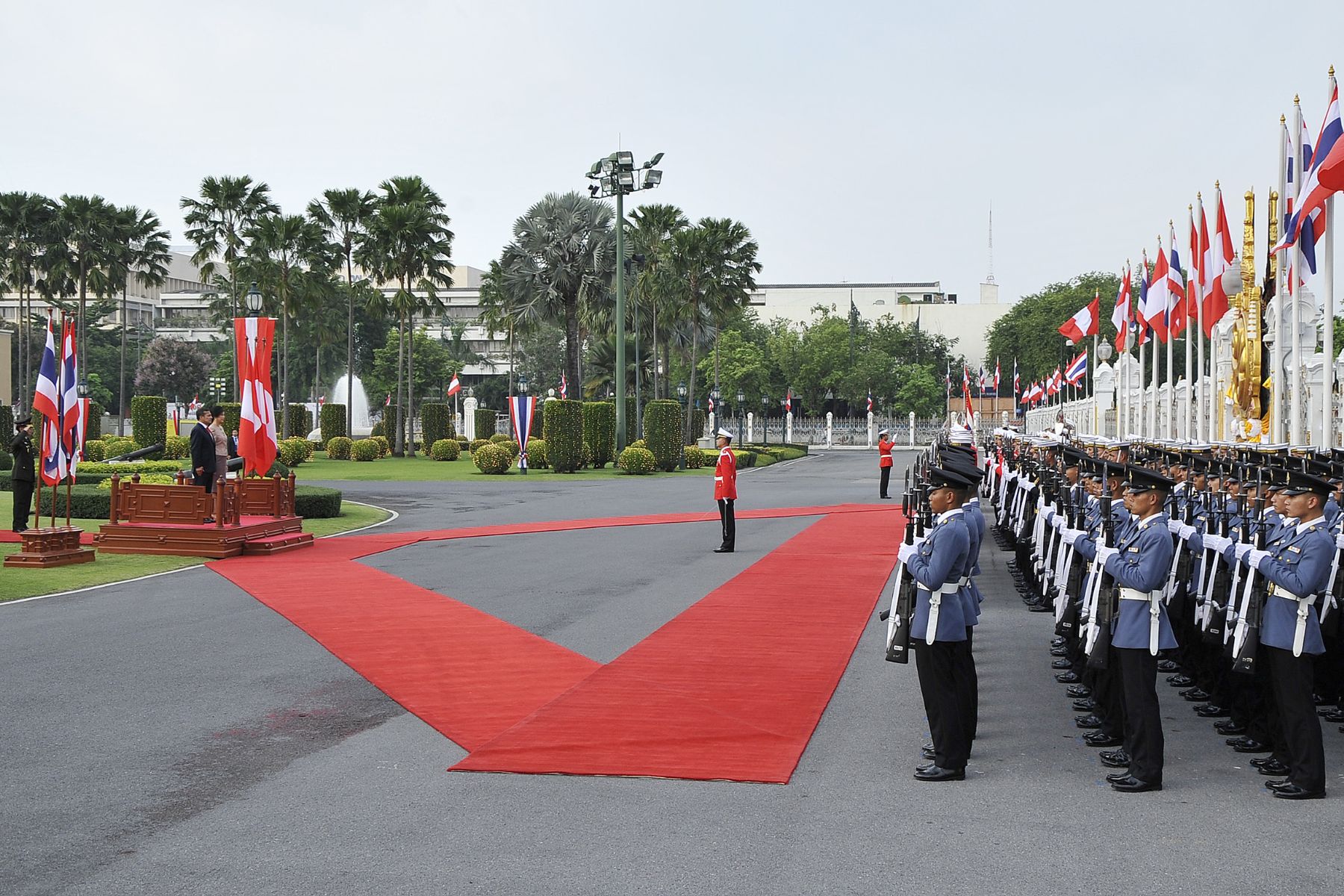 BANGKOK,TAILANDIA-OCTUBRE 05. Presidente Ollanta Humala sostuvo reunión bilateral con la Primera Ministra de Tailandia, Yingluck Shinawatra, en la Casa de Gobierno de este país.
Foto: ANDINA/Prensa Presidencia