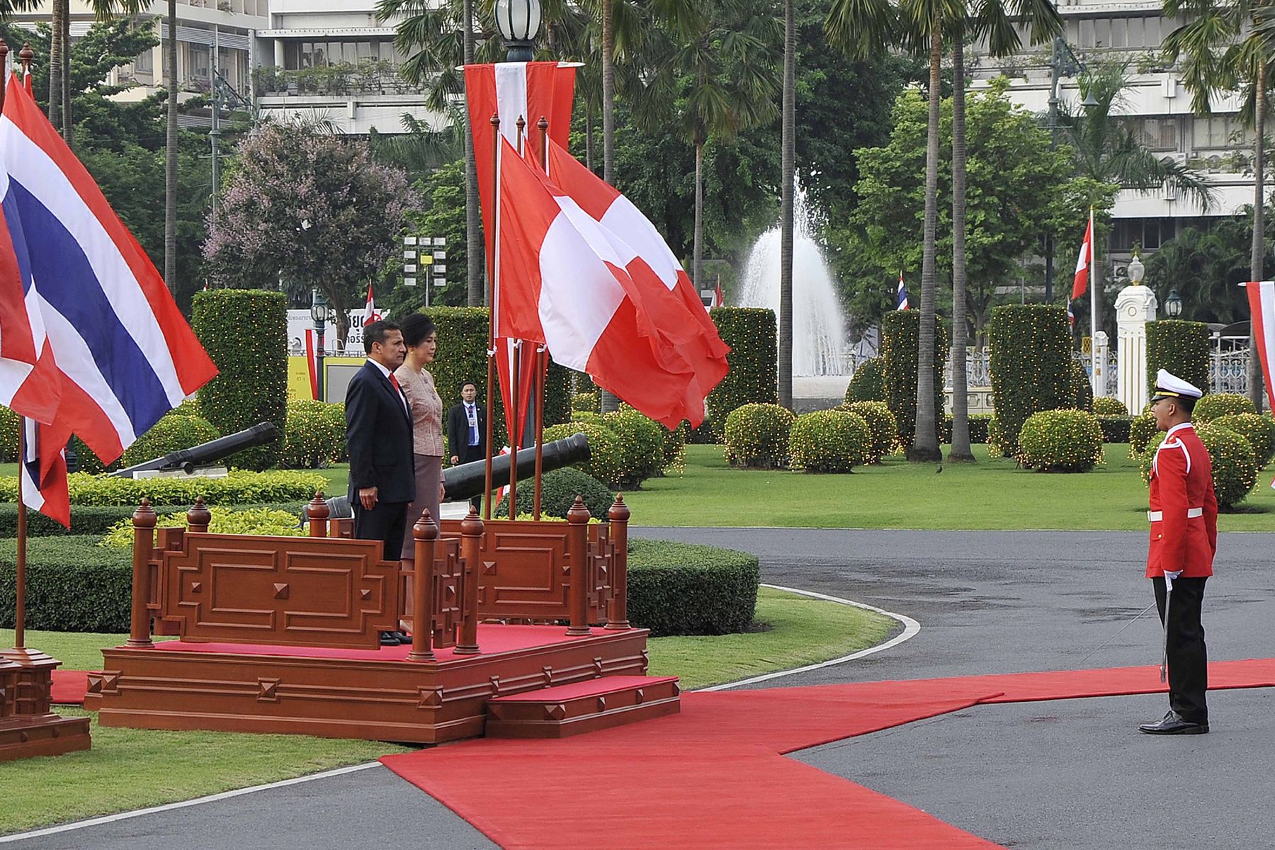BANGKOK,TAILANDIA-OCTUBRE 05. Presidente Ollanta Humala sostuvo reunión bilateral con la Primera Ministra de Tailandia, Yingluck Shinawatra, en la Casa de Gobierno de este país.
Foto: ANDINA/Prensa Presidencia