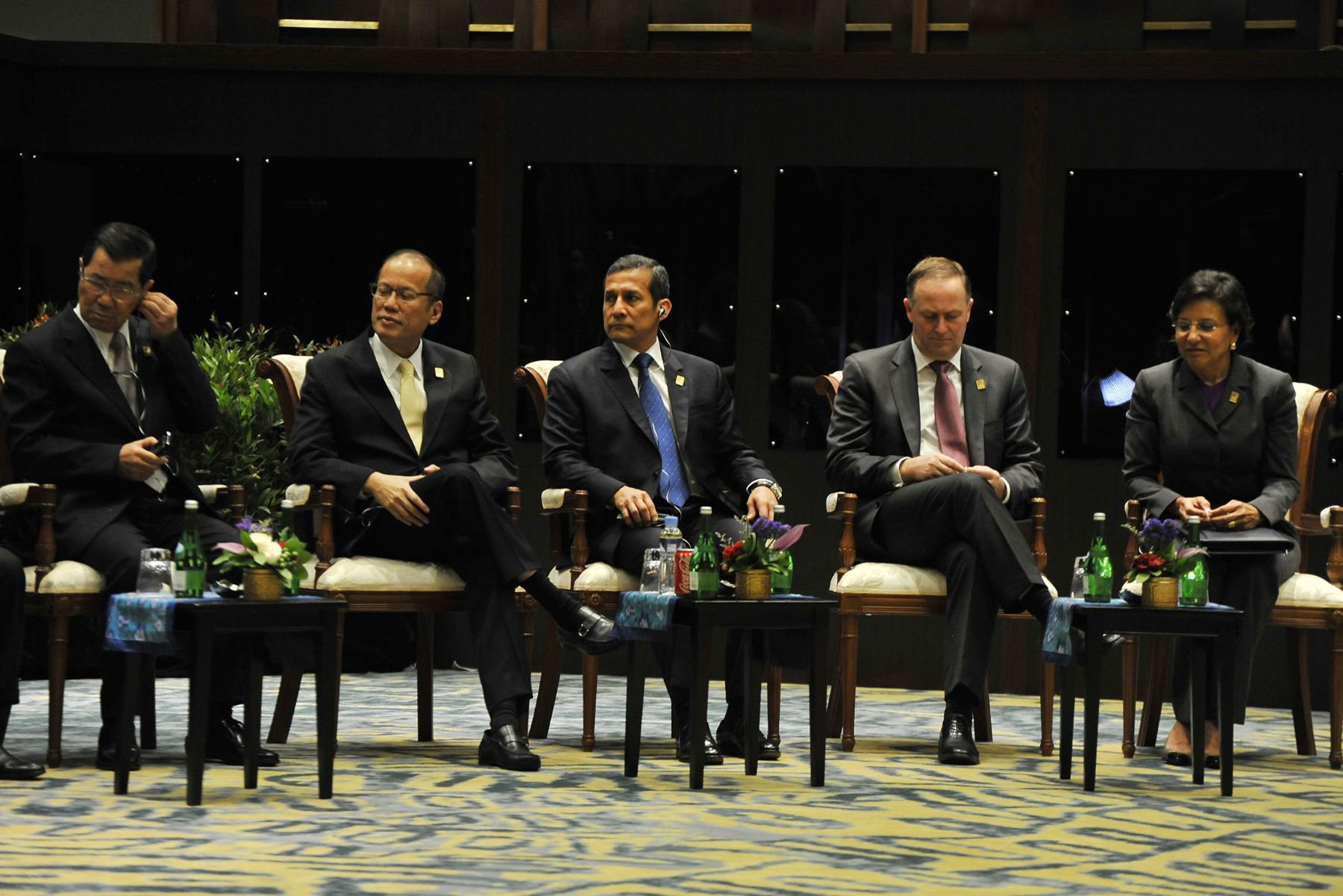 BALI,INDONESIA-OCTUBRE 06. Presidente Ollanta Humala participó en el inicio del diálogo de los dignatarios de APEC con los miembros de ABAC (Consejo Consultivo Económico de la Cumbre.
)Foto: ANDINA/Prensa Presidencia