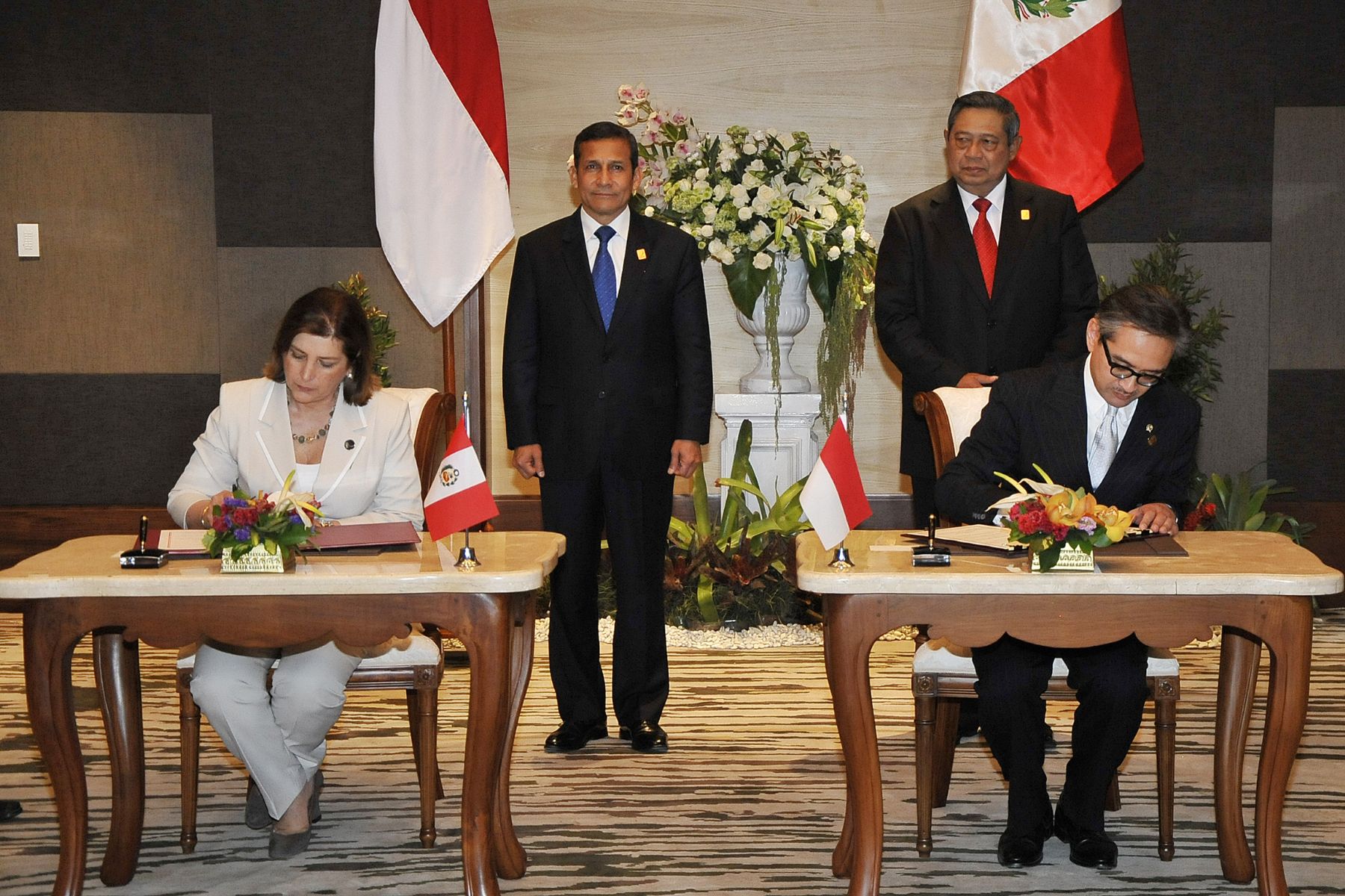 BALI,INDONESIA-OCTUBRE 06. Jefe de Estado Ollanta Humala sostuvo reunión de trabajo con mandatario de Indonesia, Susilo Bambamg Yudhoyono, en Bali
)Foto: ANDINA/Prensa Presidencia
