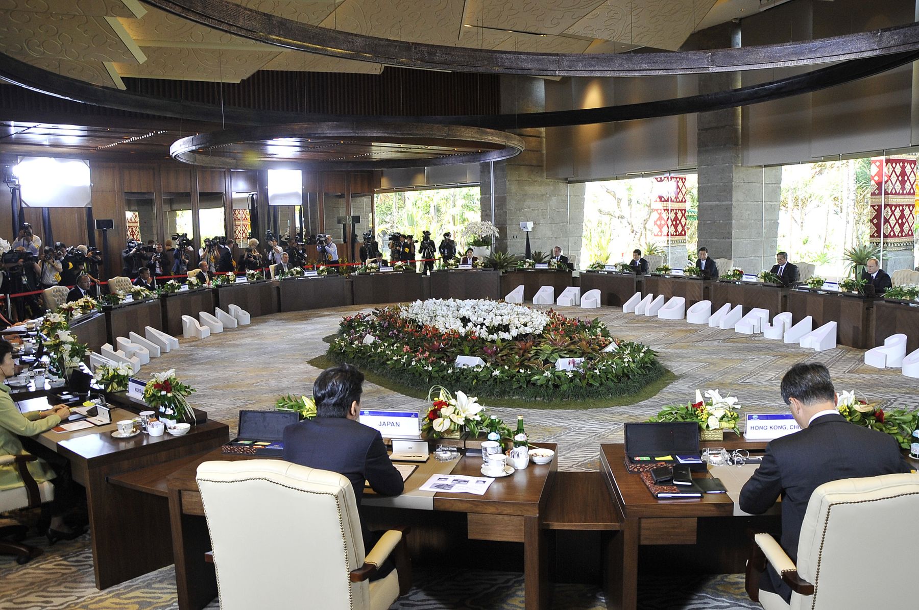 BALI,INDONESIA.OCTUBRE 07.  Jefe de Estado asiste al primer retiro de líderes participantes de la Cumbre del Foro APEC 2013 en  Bali (Indonesia).
Foto:Andina/Prensa Presidencia