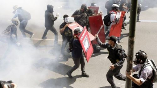 La represión policial en Río de Janeiro provocó el hackeo de su página web.