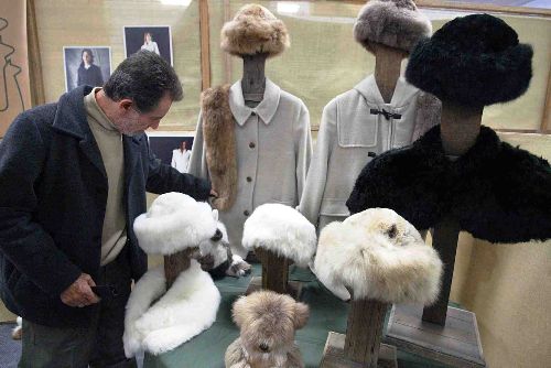 Las prendas de alpaca tienen una gran demanda en los mercados del exterior.