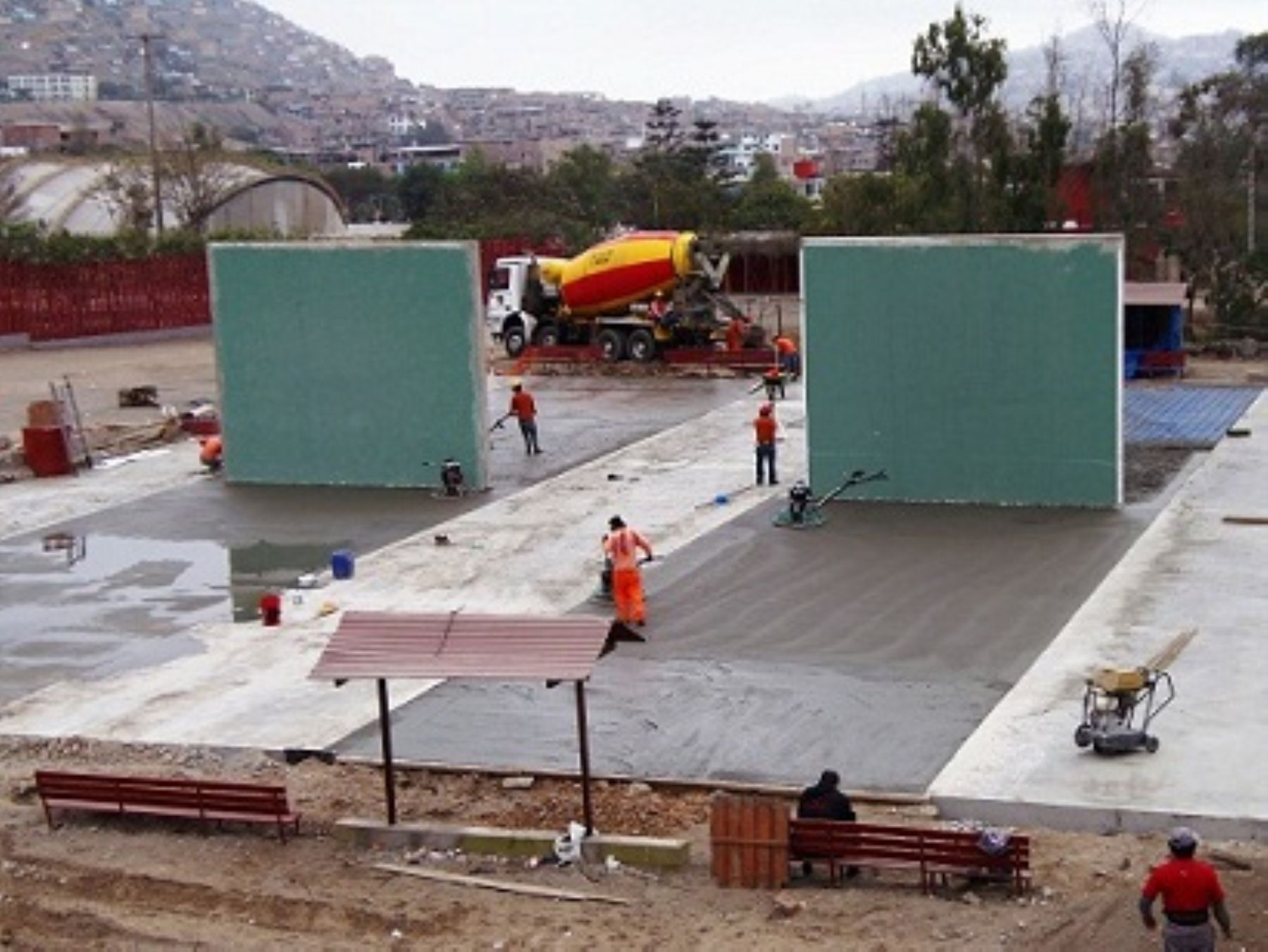 Canchas de Pelota Vasca y Frontón en Villa María del Triunfo