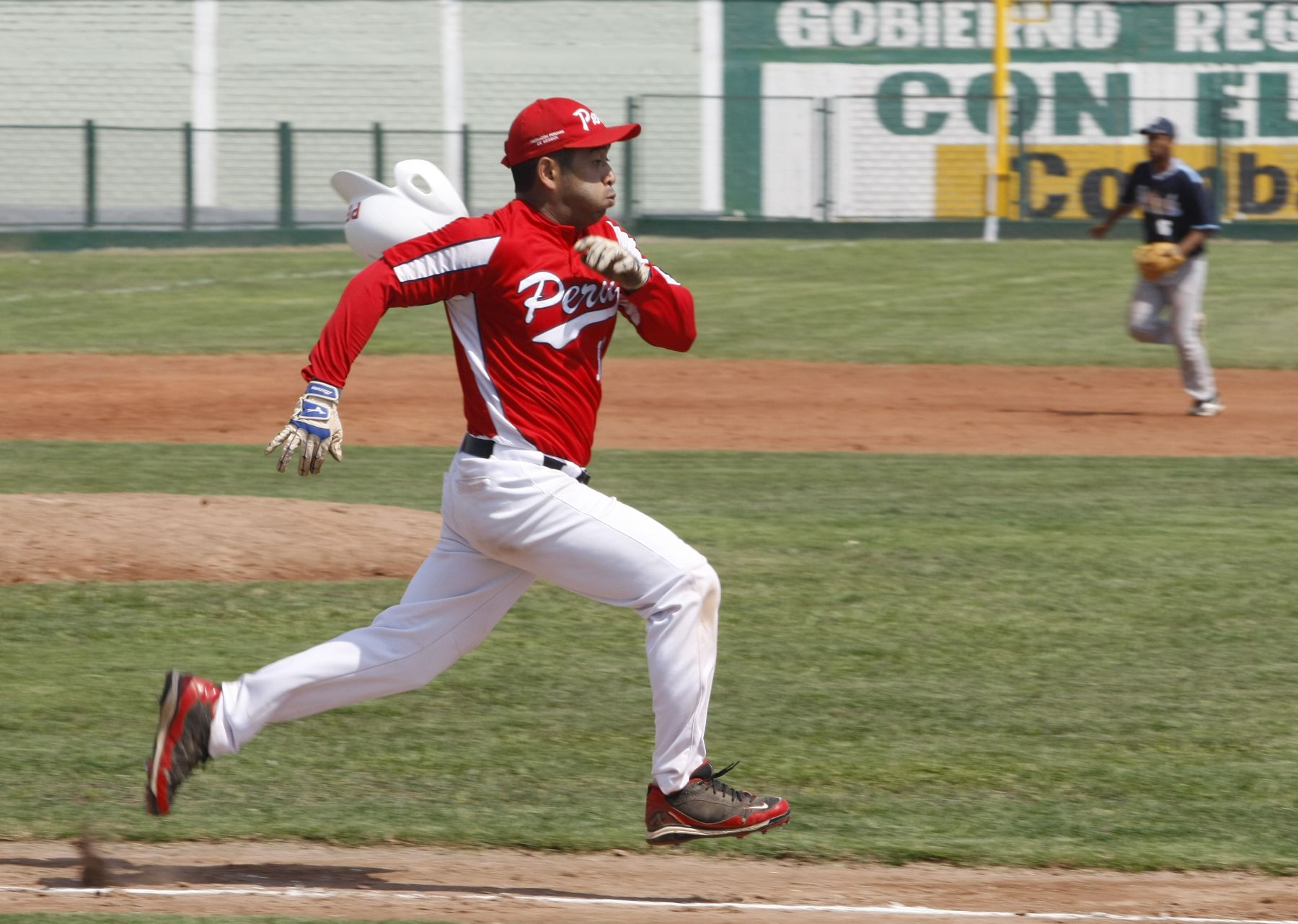 LIMA,PERÚ-18 NOVIEMBRE. Beisbol por los Bolivarianos 2013,Perú Vs Guatemala Foto: ANDINA/Norman Córdova