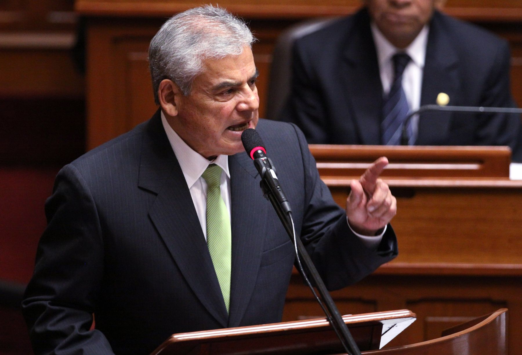 LIMA-PERU, 20 DE NOVIEMBRE. El Primer Ministro, Cesar Villanueva, y su gabinete se presentan ante el pleno del Congreso de la República.Foto: ANDINA/Melina Mejia