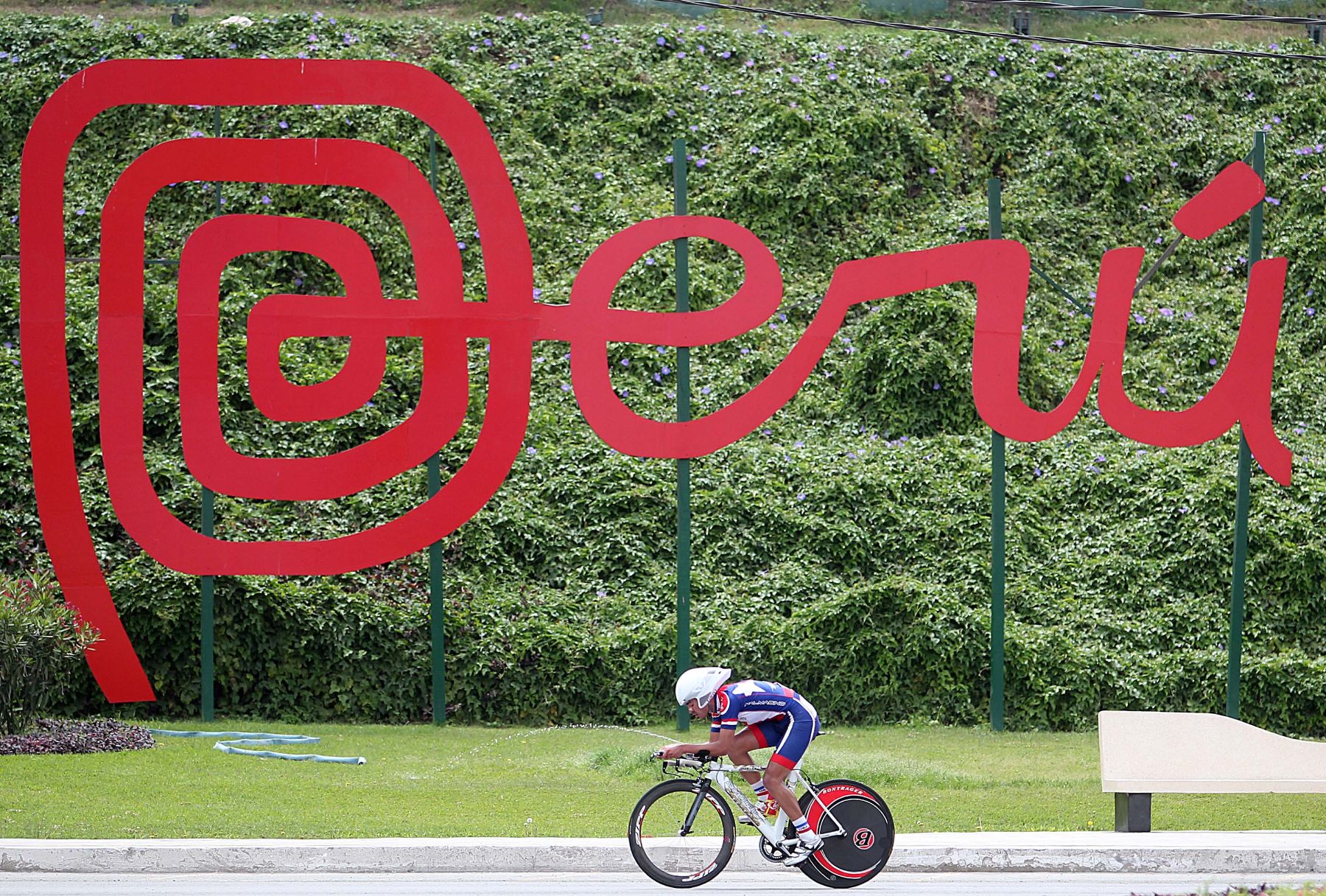 LIMA, PERÚ - NOVIEMBRE 22. Finales Mujeres de Ciclismo en los Juegos Deportivos Bolivarianos. Foto: ANDINA/Marco del Río