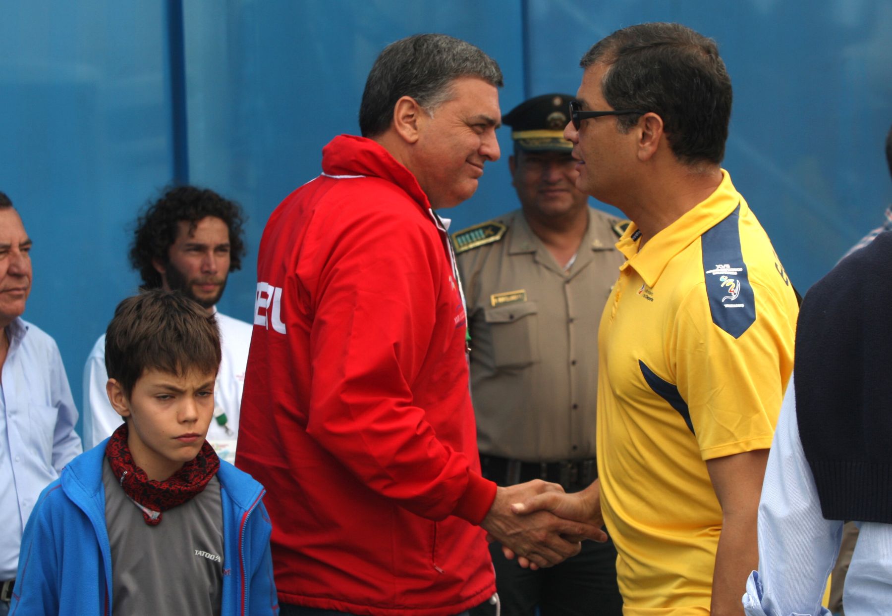 LIMA, PERÚ - NOVIEMBRE 23. El Presidente de Ecuador, Rafael Correa, llegó a Lima para acompañar a su hija, Sofía Correa, que participa en los XVII Juegos Boliviarianos.Foto: ANDINA/Héctor Vinces