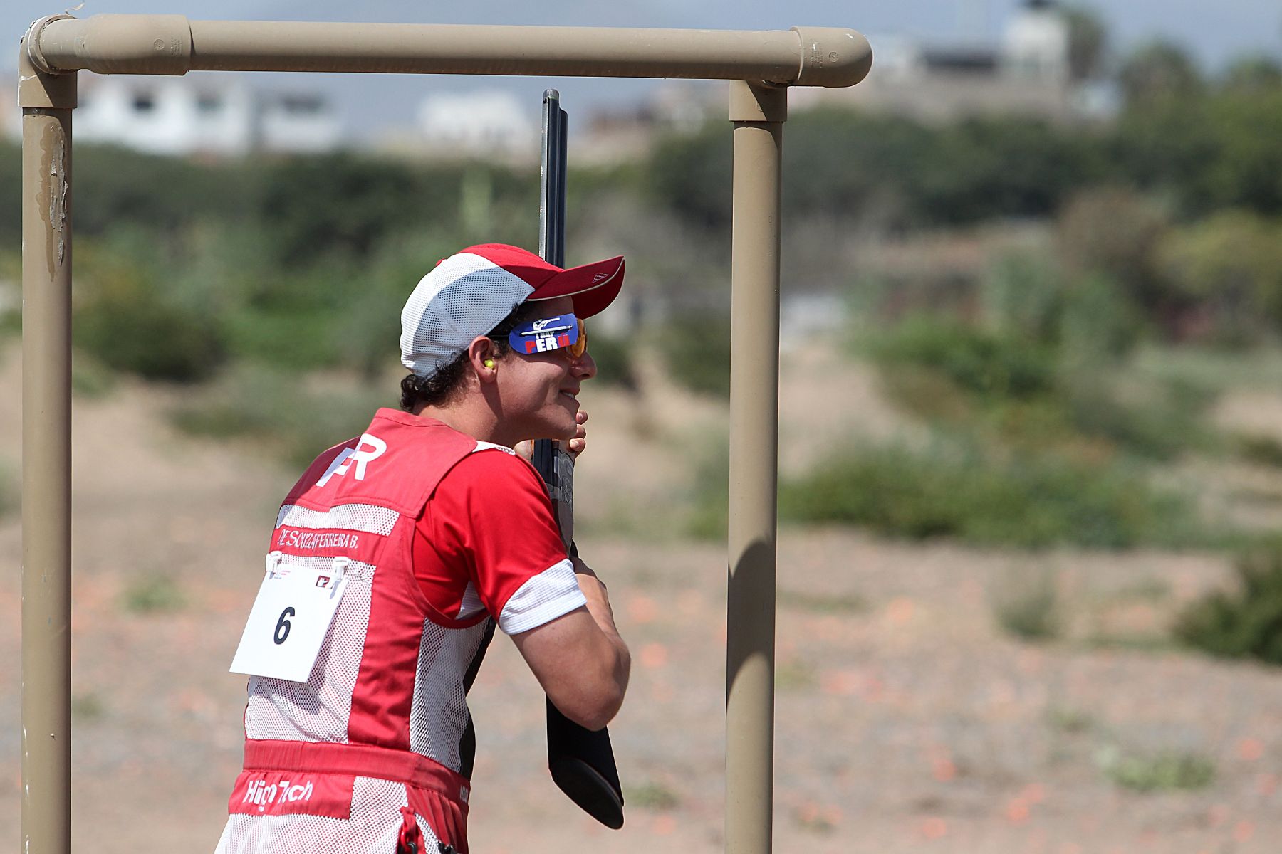 LIMA, PERÚ - NOVIEMBRE 23. Alessandro de Souza gana la medalla de oro en la disciplina de Tiro en los Juegos Deportivos Bolivarianos. Foto: ANDINA/Marco del Río