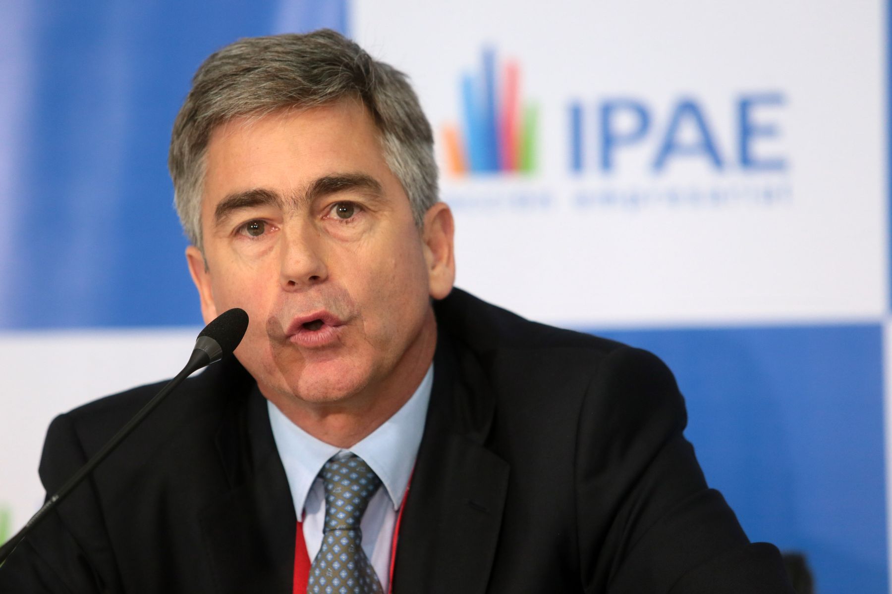 PARACAS,PERÚ,NOVIEMBRE 27.Gonzalo Aguirre, presidente del directorio de IPAE, acción empresarial en el CADE 2013.Foto: ANDINA/Carlos Lezama