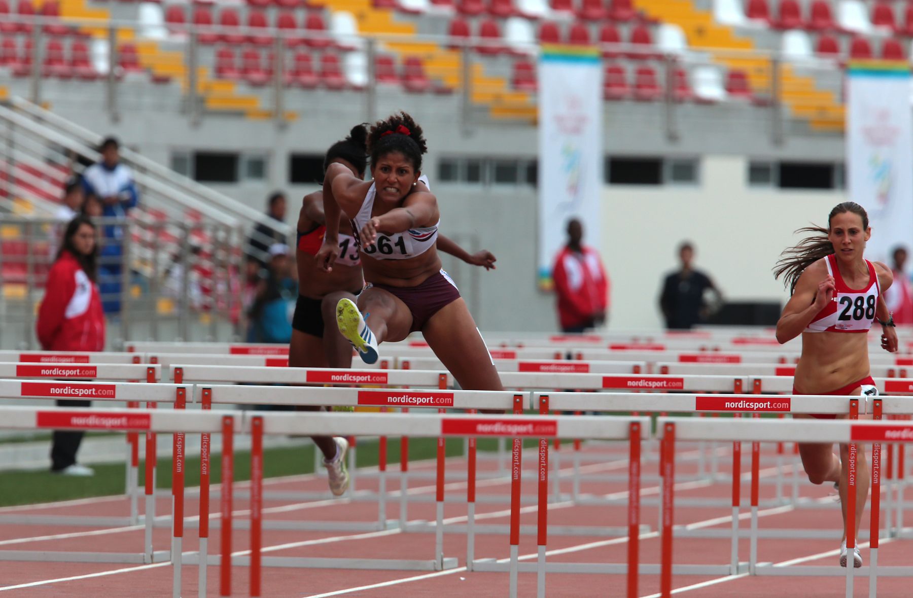 TRUJILLO,PERÚ-NOVIEMBRE 28.Atleta venezolano,Guillercy Gonzalez ganadora en la disciplina Heptatlon 100m vallas  en los XVII Juegos Deportivos Bolivarianos. Foto: ANDINA/Jack Ramón