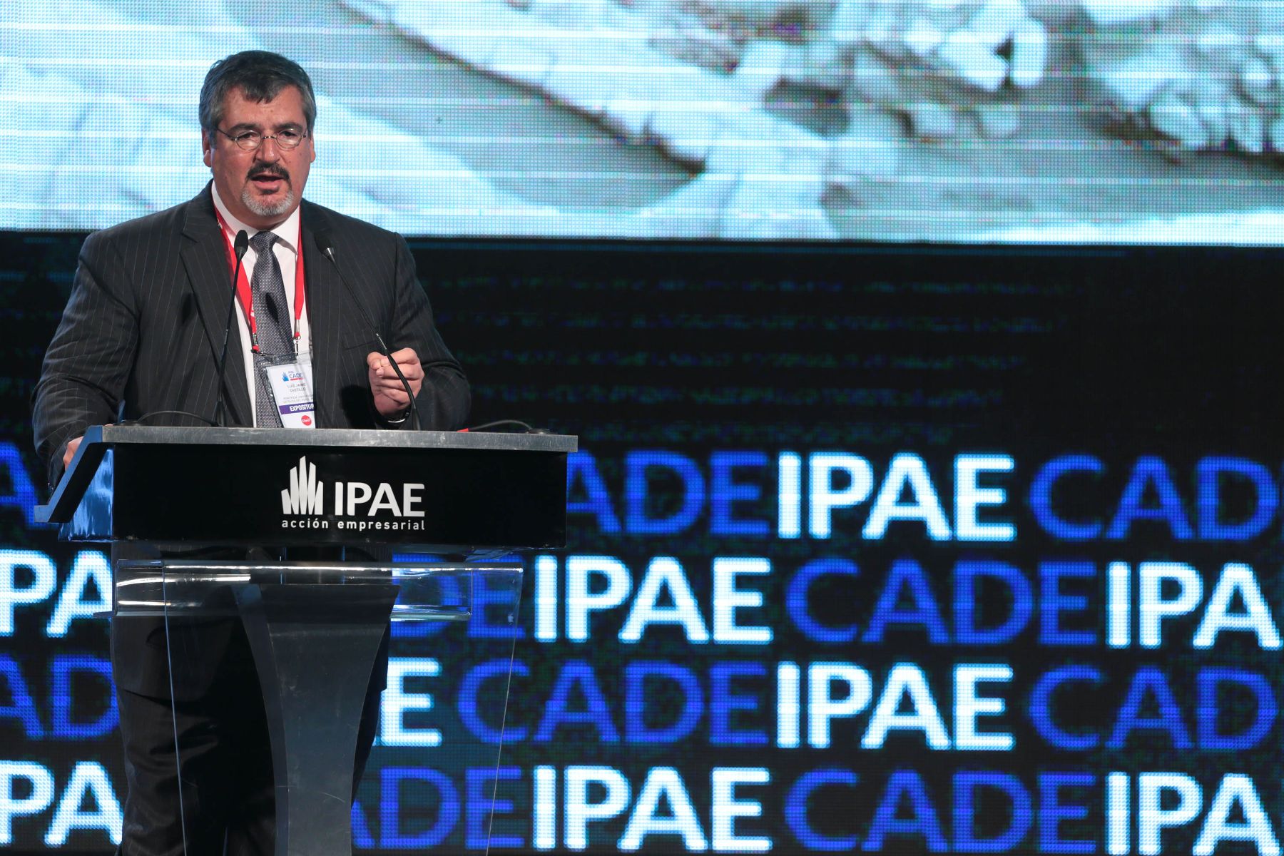 PARACAS,PERÚ,NOVIEMBRE 28.Luis Jaime castillo, Vice Ministro de Patrimonio Cultural e Industrias Culturales, expone en el CADE 2013.Foto: ANDINA/Carlos Lezama