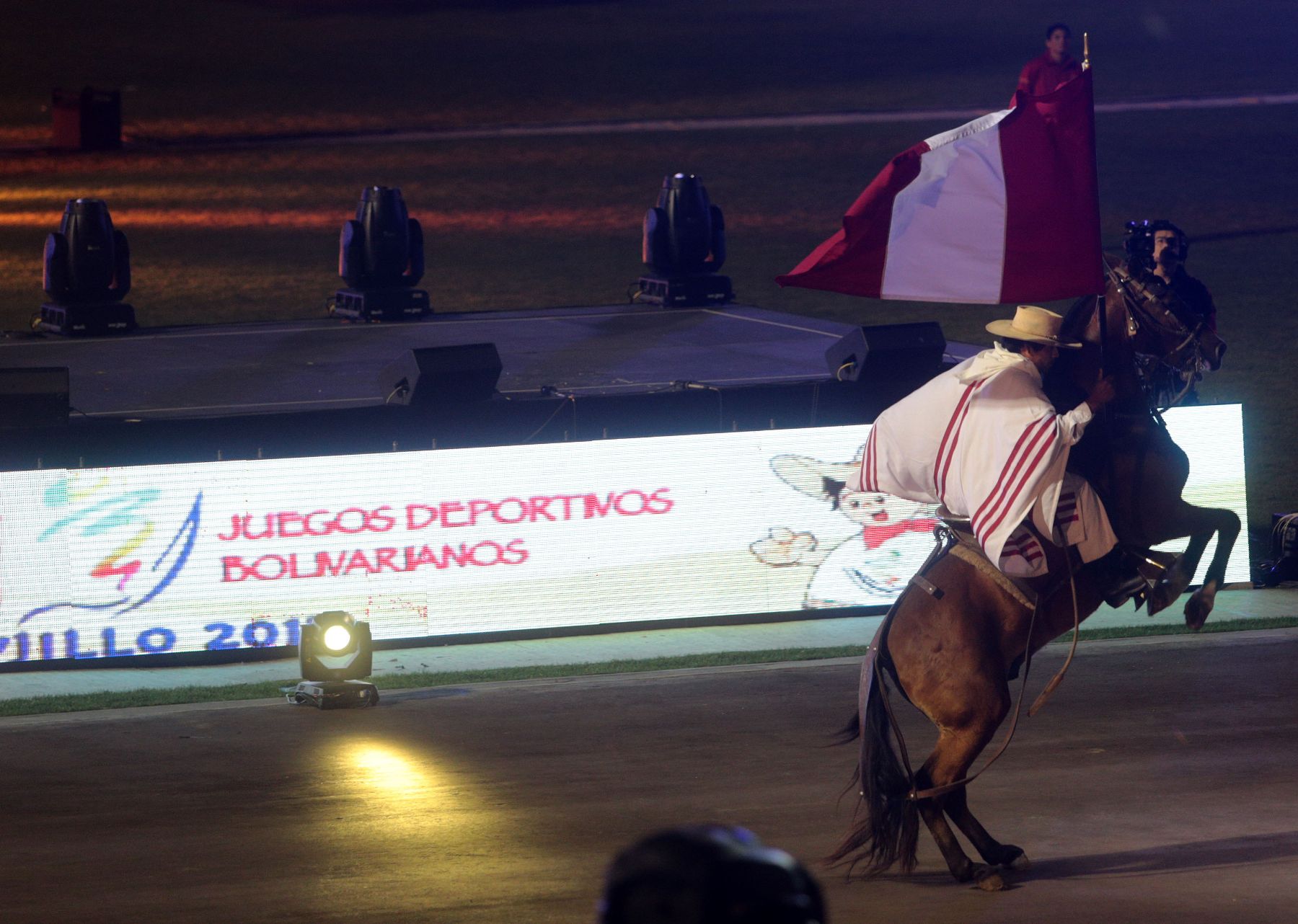 TRUJILLO,PERÚ-NOVIEMBRE 30.Clausura de los XVII Juegos Bolivarianos.Foto: ANDINA/Jack Ramón