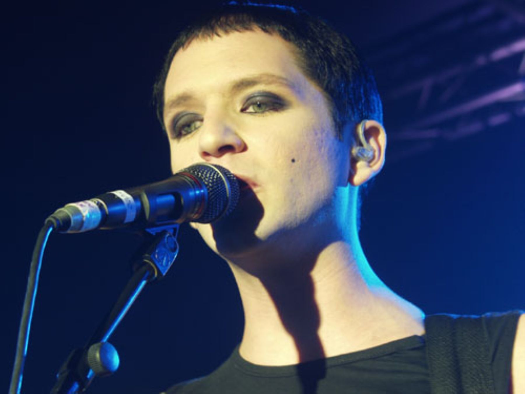 Brian Molko Vocalista De Placebo Naci Un 10 De Diciembre Noticias 