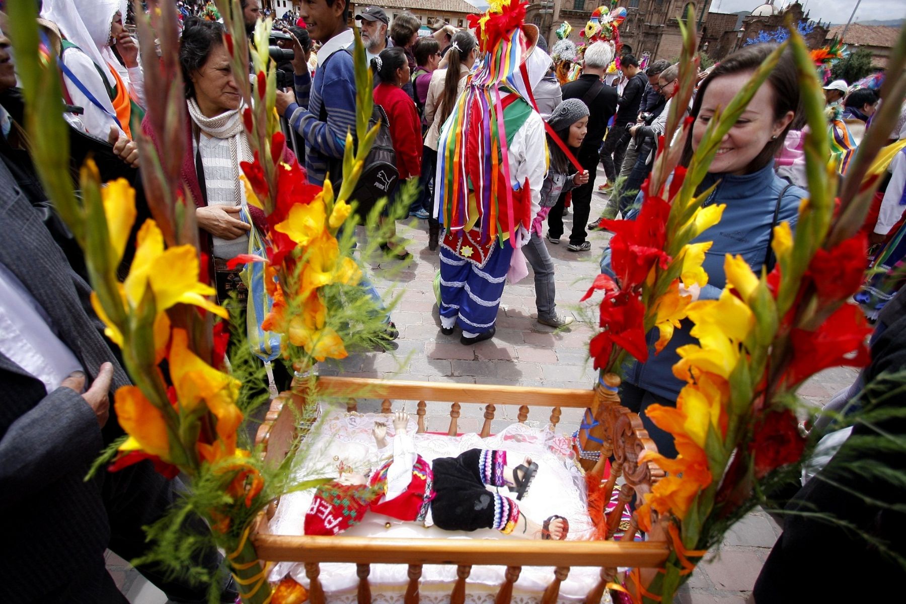 Residentes apurimeños en Cusco, participan de festival en honor del niño Jesús e interpretaron la danza la Huaylía. ANDINA/Percy Hurtado