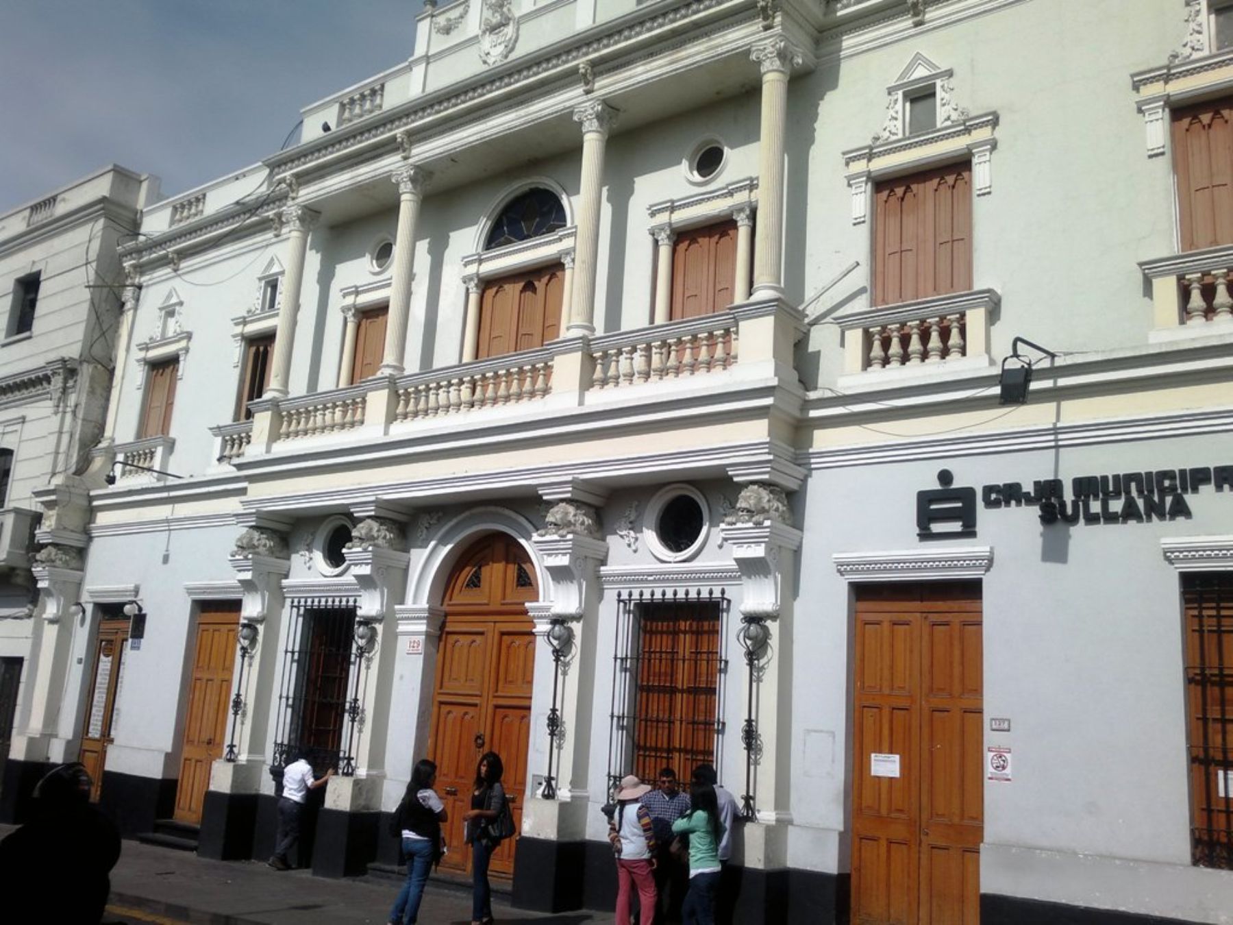 Promueven en Arequipa nuevo circuito turístico que muestra la arquitectura europea del siglo XIX. Foto: ANDINA/Rocío Méndez.