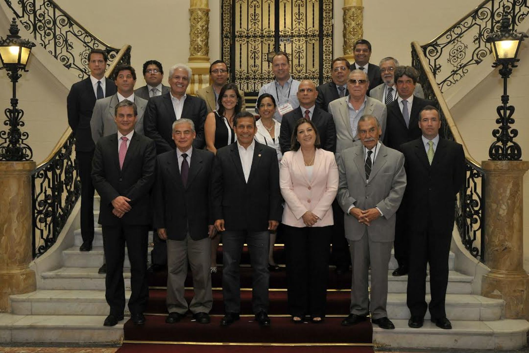 LIMA. 13 DE ENERO. Presidente Ollanta Humala se reunió con directores de medios de comunicación por el fallo de La Haya en Palacio de Gobierno. Foto: ANDINA/Prensa Presidencia