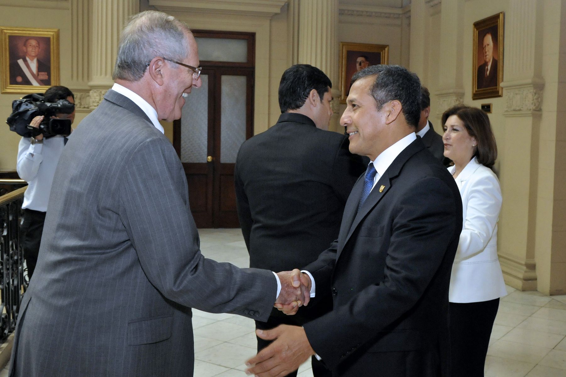 LIMA, PERÚ - ENERO 17. Jefe de Estado sostiene reunión con líderes políticos para informarles sobre la agenda de trabajo del Poder Ejecutivo frente al próximo fallo de la Corte de La Haya.

Foto: Presidencia.