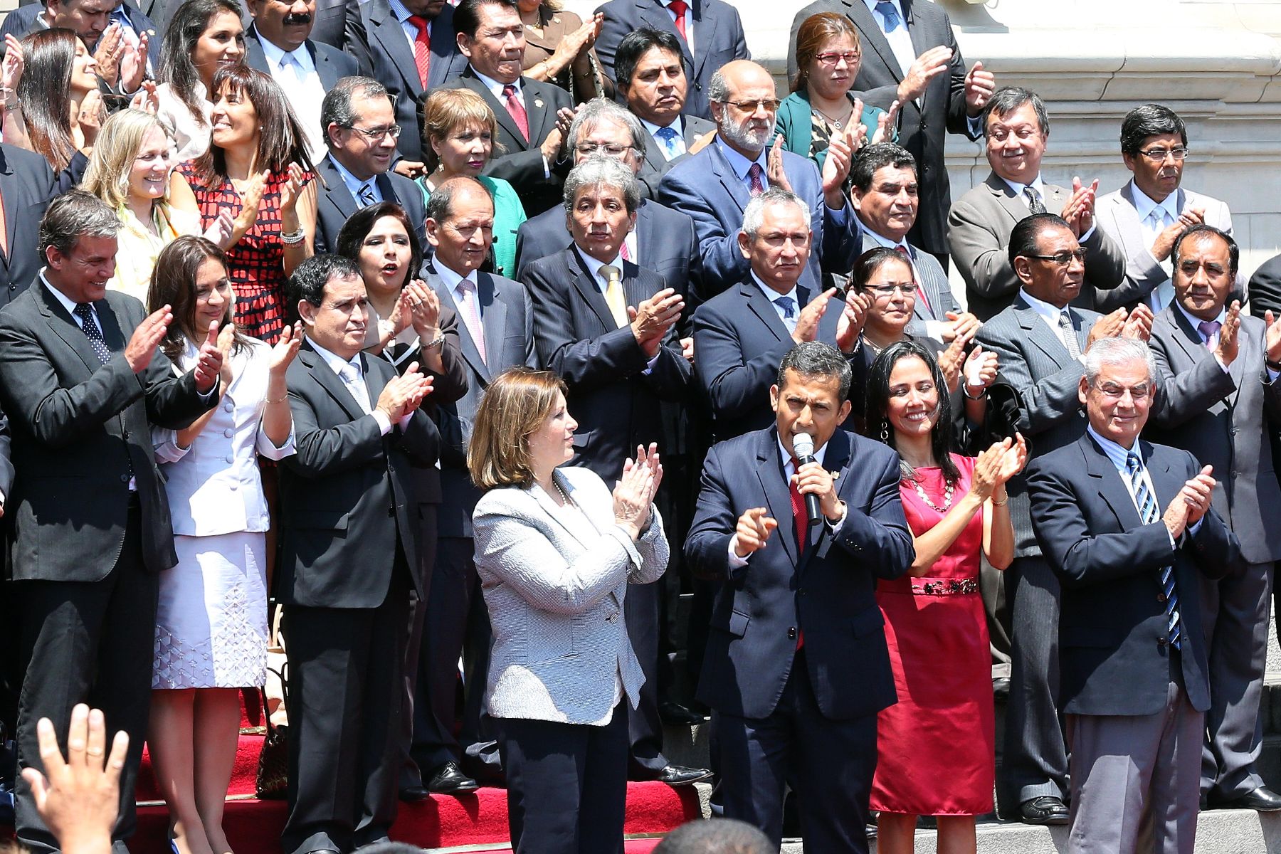 LIMA. 27 DE ENERO. El presidente Ollanta Humala Tasso celebró que la Corte de La Haya le haya otorgado al Perú "más del 70 por ciento del total de la demanda" que presentó Lima para que se modifique el límite marítimo.
Foto:ANDINA/Prensa Presidencia