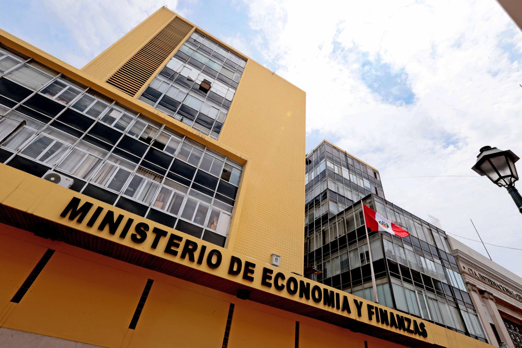 Ministerio de Economía. Andina