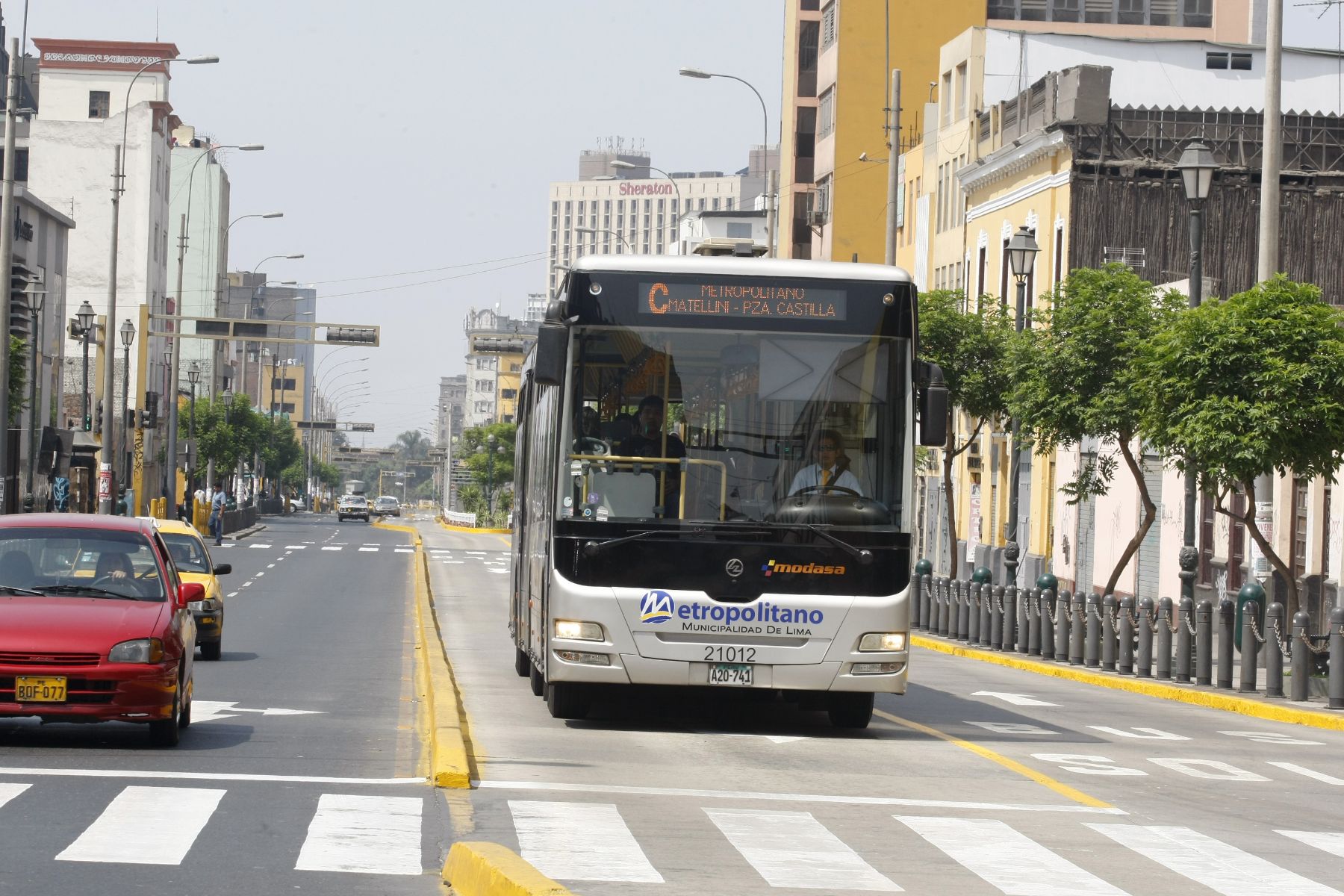 Solo Servicios Regulares Ofrecerá El Metropolitano En Jueves Y Viernes ...