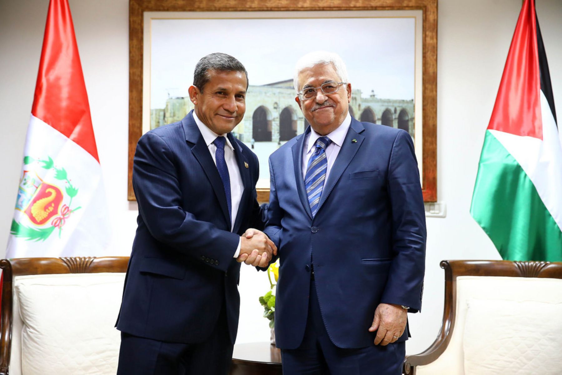 Presidente Ollanta Humala y su similar de Palestina, Mahmud Abbas, sostuvieron reunieron bilateral en el palacio Al-Moqata