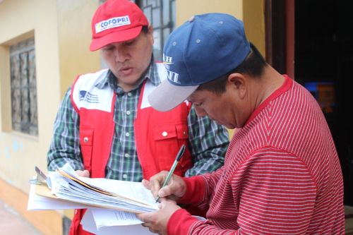 Cofopri empadrona a más de 9,000 viviendas de damnificados por El Niño costero. ANDINA/Difusión