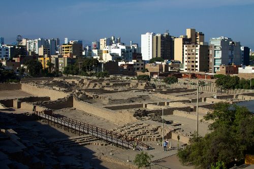 La Huaca Pucllana. Foto: Canatur