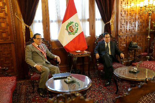 Reunión entre presidente del Congreso, Fredy Otárola; y titular del Poder Judicial, Enrique Mendoza.