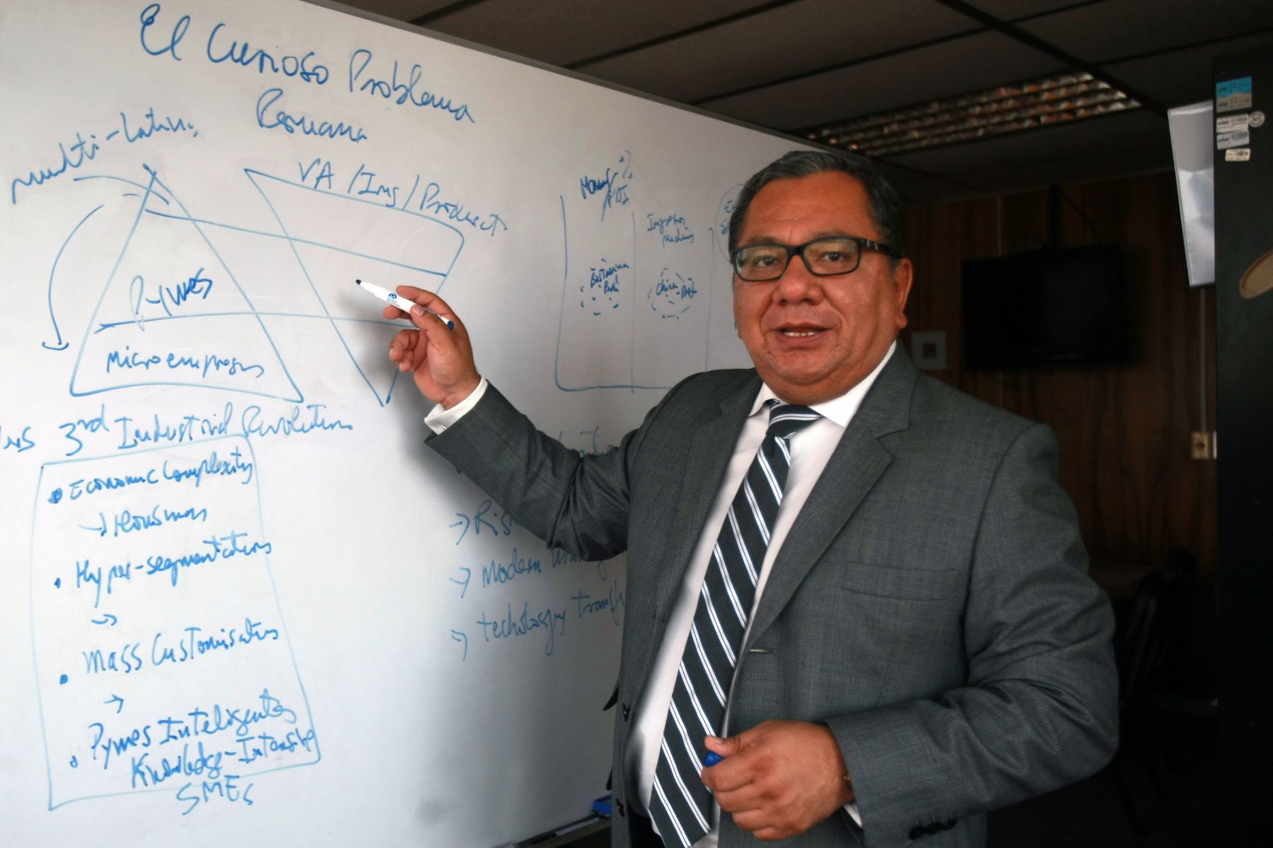 LIMA,PERÚ-20 MARZO.Carlos Anderson,Presidente de Ceplan. Foto:ANDINA/Hector Vinces.