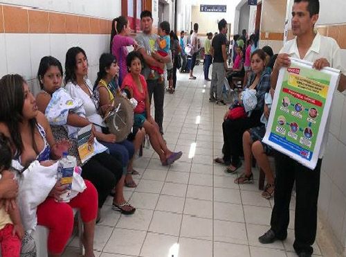 Charla contra la anemia. Foto: Minsa.