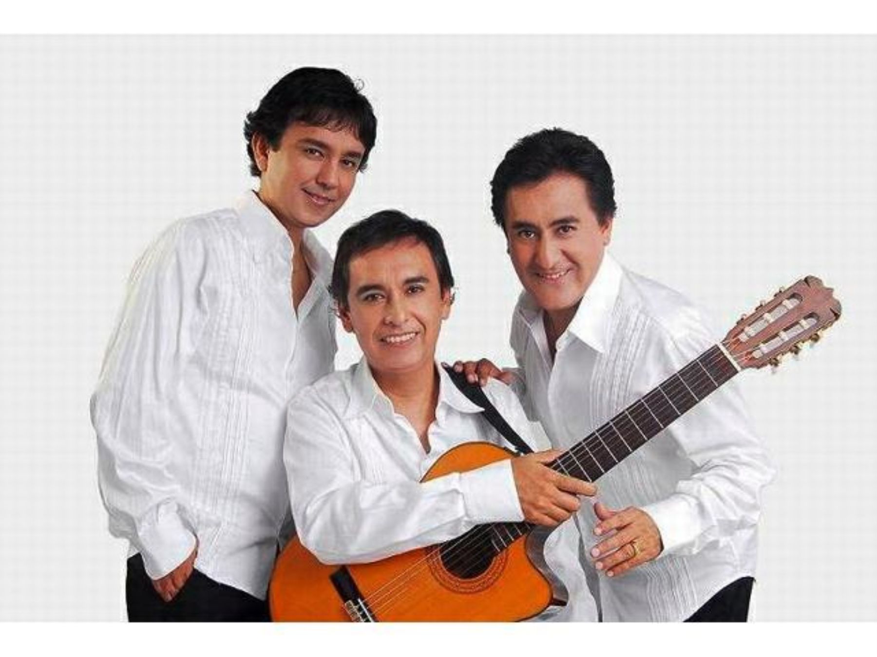 Trío Los Ardiles rinden homenaje a grandes de la música criolla