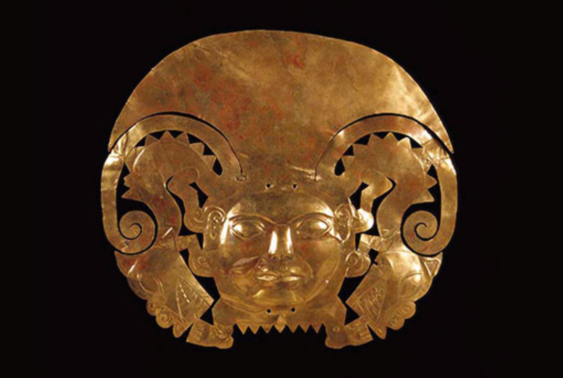 Museo del National Geographic en EEUU abre muestra Oro del Perú, Noticias