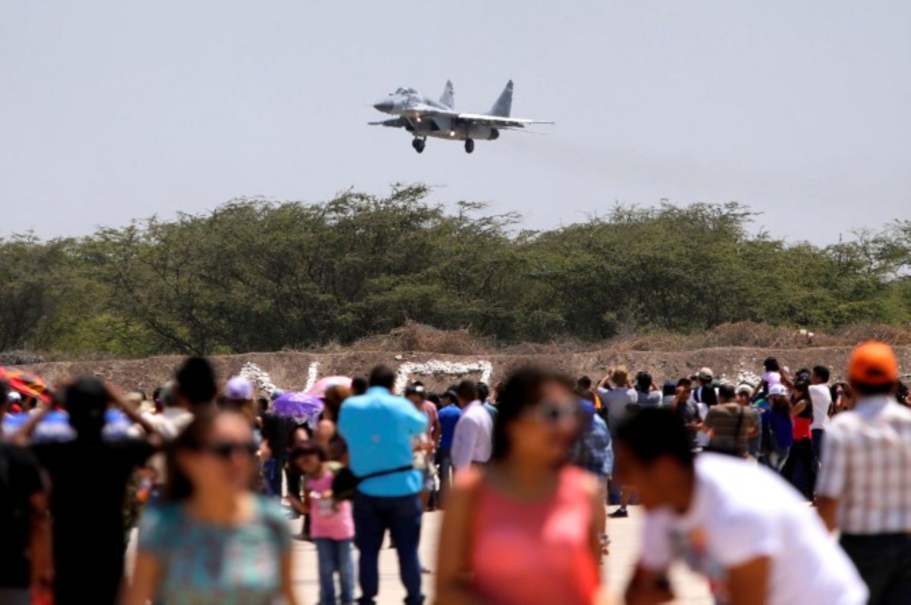 Público podrá sobrevolar gratis Lima en un avión de la FAP: ¿cómo inscribirte?