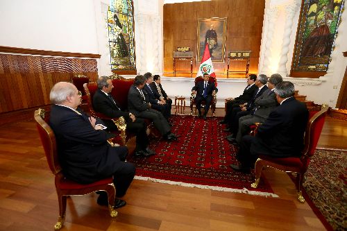 Presidente Humala encabezó en Palacio de Gobierno Consejo de Estado con las más altas autoridades del país y ministros.